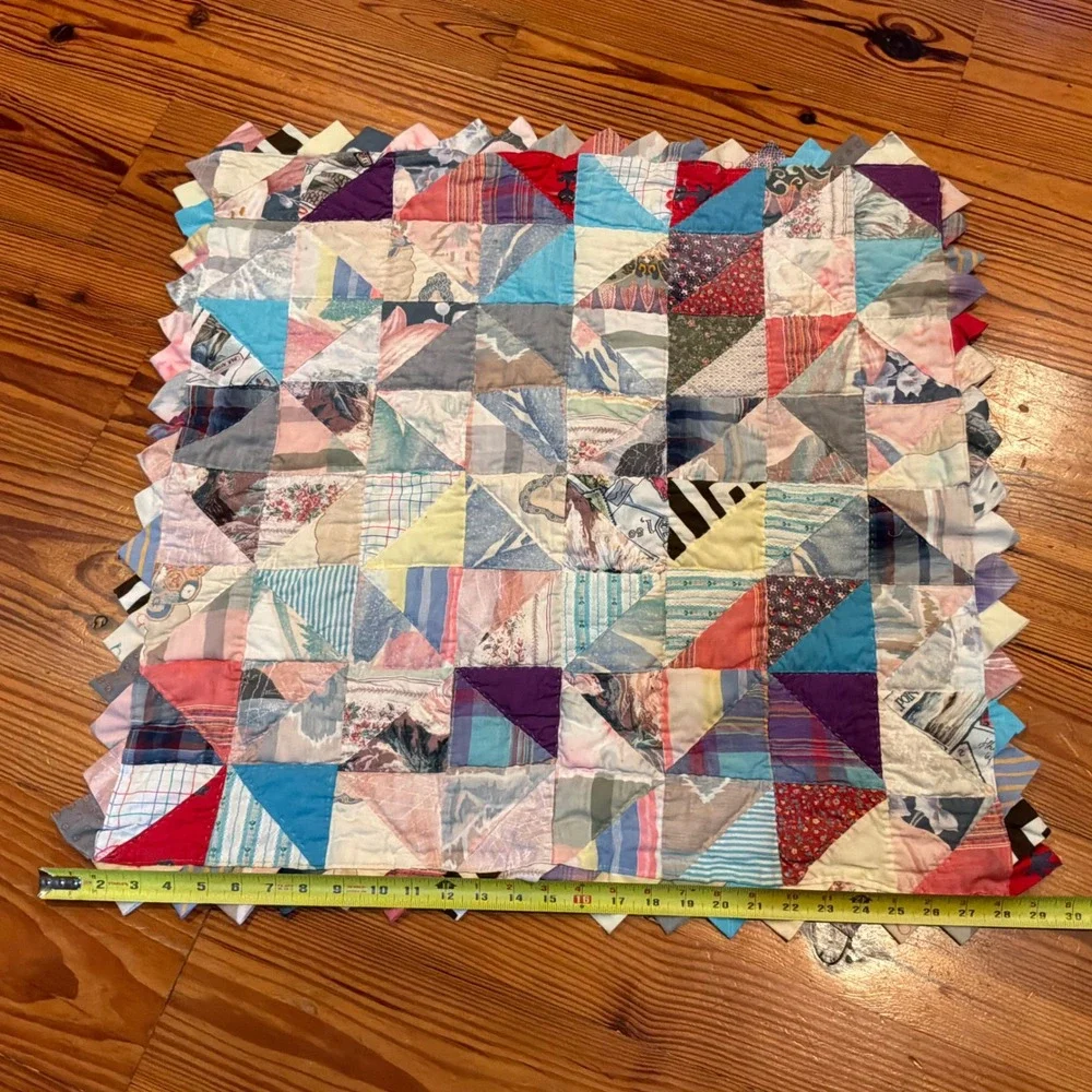 Vintage Handmade Patchwork Quilt Topper Prairie Point Border Colorful 30x29